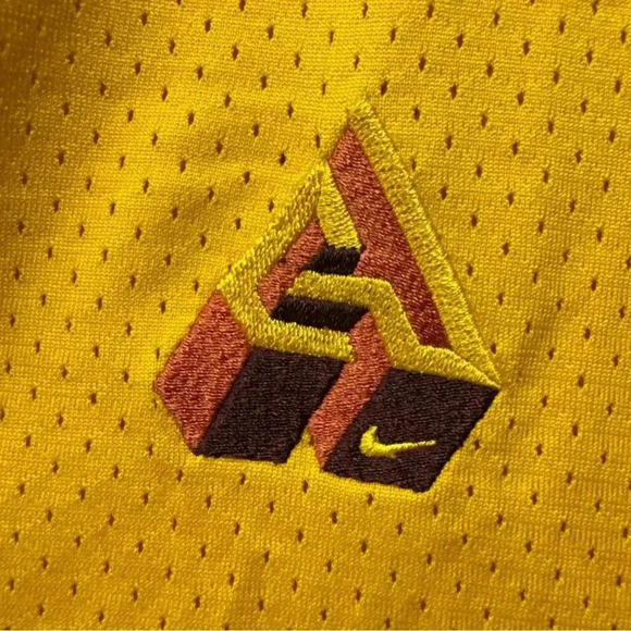 Nike Giannis Basketball Mesh 1/4 Zip Shirt Dri-Fit Yellow Men's Large - Picture 6 of 7